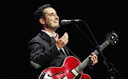 Jorge Drexler, durante una actuaci&oacute;n en Madrid en 2011.