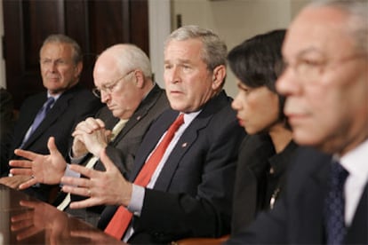 El presidente de Estados Unidos, George W. Bush, se ha reunido hoy con los miembros de su gabinete para hablar de Irak.