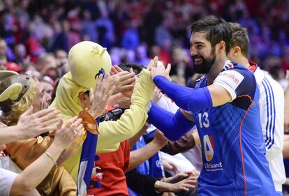 Nikola Karabatic celebra la victoria en el partido de semifinales entre España y Francia.