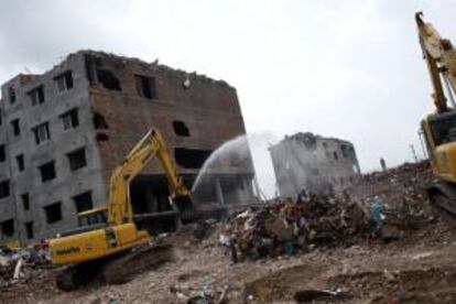 En el derrumbe de la fábrica textil Rana Plaza en abril fallecieron 1.127 personas y 3.600 fueron afectadas. EFE/Archivo