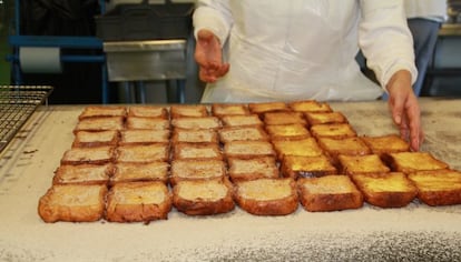 Del obrador de Valdemoro sale la mayor&iacute;a de las torrijas.