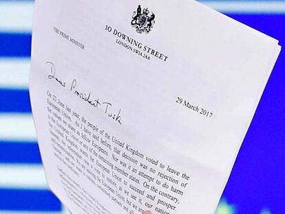 Carta de la primera ministra Theresa May en la que solicita a la UE la salida de Reino Unido.