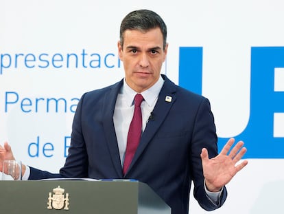 El presidente del Gobierno, Pedro Sánchez, en rueda de prensa tras una cumbre europea en Bruselas.