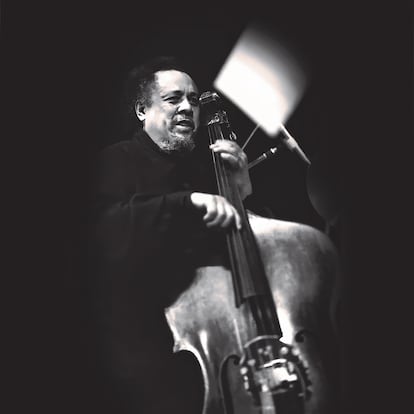 Charles Mingus, en su concierto en Buenos Aires en 1977.