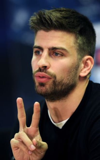 Piqué, durante la rueda de prensa de este lunes.