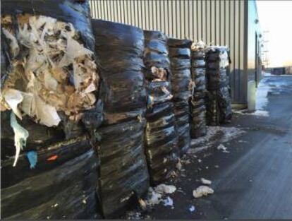 Bolsas de basura apiladas en las incineradoras noruegas