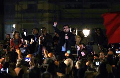 El candidato a la presidencia del Gobierno por Izquierda Unida, Alberto Garzón en un mitin en Madrid.