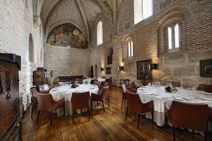 El restaurante Refectorio, en el hotel Abadía Retuerta LeDomaine, en Sardón de Duero (Valladolid).