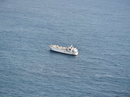 El carguero 'Karim Allah', cerca de Cartagena, el pasado 25 de febrero.