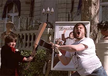 Jack Black (a la derecha) y Joey Gaydos, ayer en Madrid.