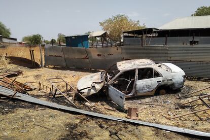 Asosa, un área en el sur de la ciudad de Malakal, solía ​​ser un área muy poblada antes de que comenzara el conflicto en 2013, pero hoy está casi deshabitada y con signos de destrucción aún visibles.