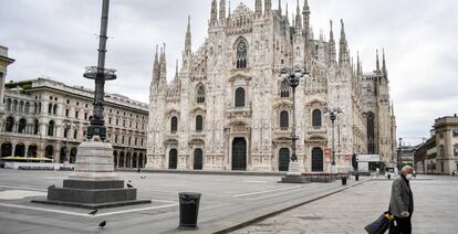 Plaza del Duomo de Milán (Italia). 