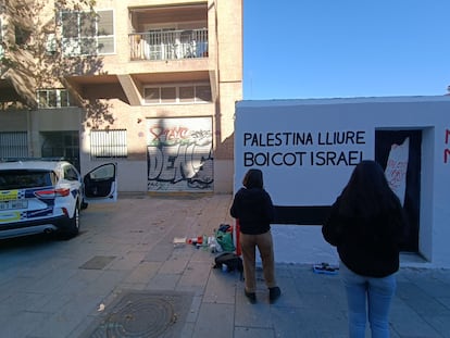 La Policía Local de Valencia identificó a los autores de un nuevo mural de apoyo a  Palestina, como se muestra en esta imagen de BDS País Valencià.