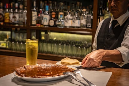 Milanesa manchega de el bar El Bosque, en la colonia San Miguel Chapultepec.