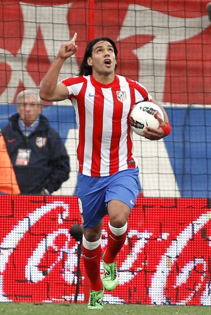 Falcao celebra su gol ante el Mallorca.