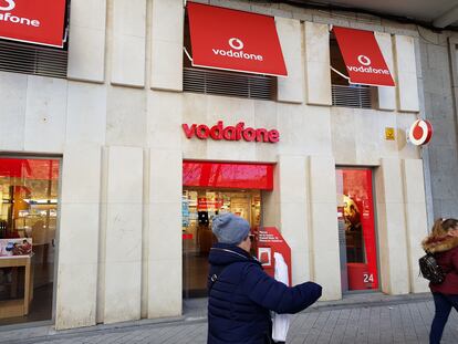 Una tienda de Vodafone en Madrid.