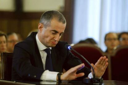 Ricardo Costa, ex secretario general del PP valenciano, durante el interrogatorio.