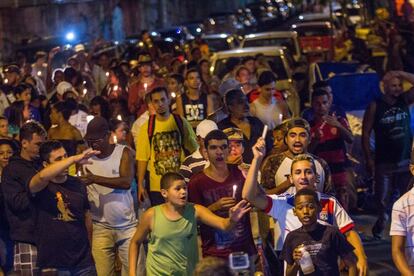 A comunidade do Alemão, em protesto contra a violência.