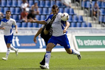 El delantero del Tenerife Kiko Ratón, durante el partido ante le Conquense.