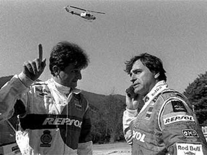 Luis Moya y Carlos Sainz, en 1996.