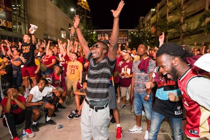 Los aficionados, en la fiesta celebrada en el Quicken Loans Arena.