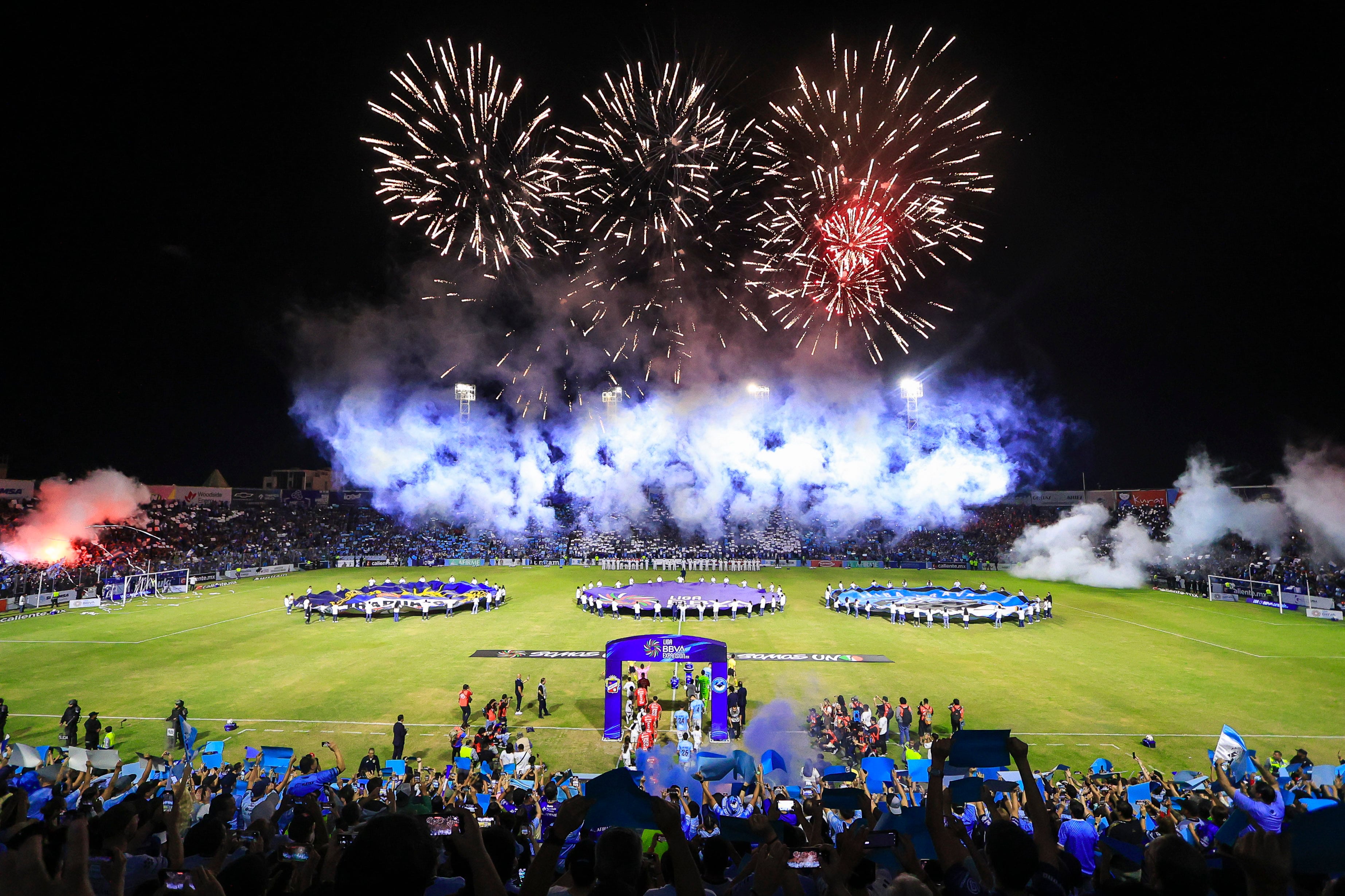 El Estadio Tamaulipas, una cancha de fútbol partida entre dos ciudades