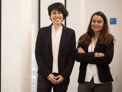 Guadalupe Blanco y Nuria Mallandrich, miembros de la organización Barcelona Innocence Project.