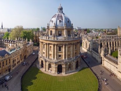 Panorámica del campus principal de la Universidad de Oxford.