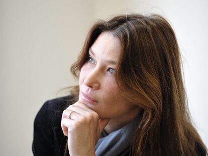 Carla Bruni.