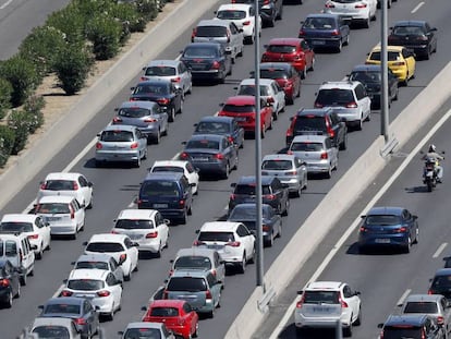 Retencions a les carreteres. 