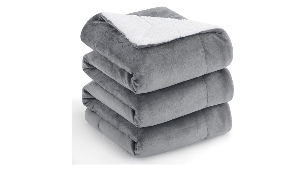 Manta polar para cama o sofá.