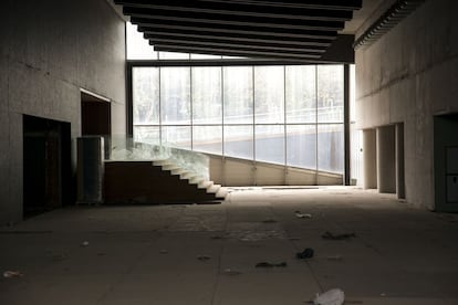 Otro espacio en el interior del CREAA, que iba a contar con nueve edificios, cada uno preparado para una función concreta: auditorio, conservatorio, sala configurable, sala de conferencias, el circo y su sala de entrenamientos, el restaurante-cafetería…