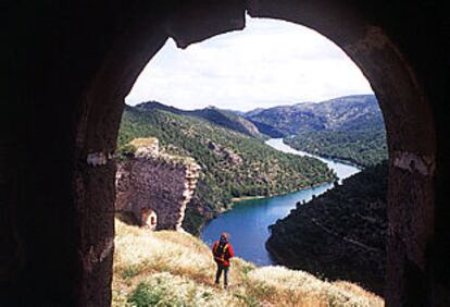 El río Tajo, visto desde el castillo de Anguix.