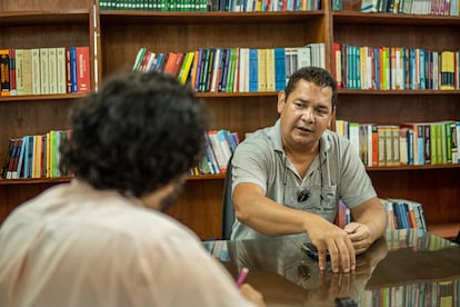 Héctor Pereira, presidente de la comisión vecinal Trompo Arasa, denunció ante la Municipalidad y el Ministerio del Ambiente la contaminación acústica.