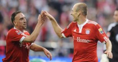 Los extremos, Ribéry y Robben.