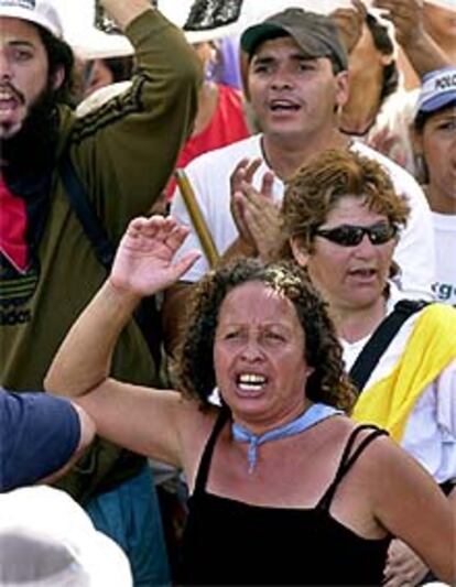 Imagwen de las últimas manifestaciones en Argentina en la Plaza de Mayo.