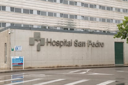 Fachada del Hospital San Pedro, en Logroño (La Rioja).