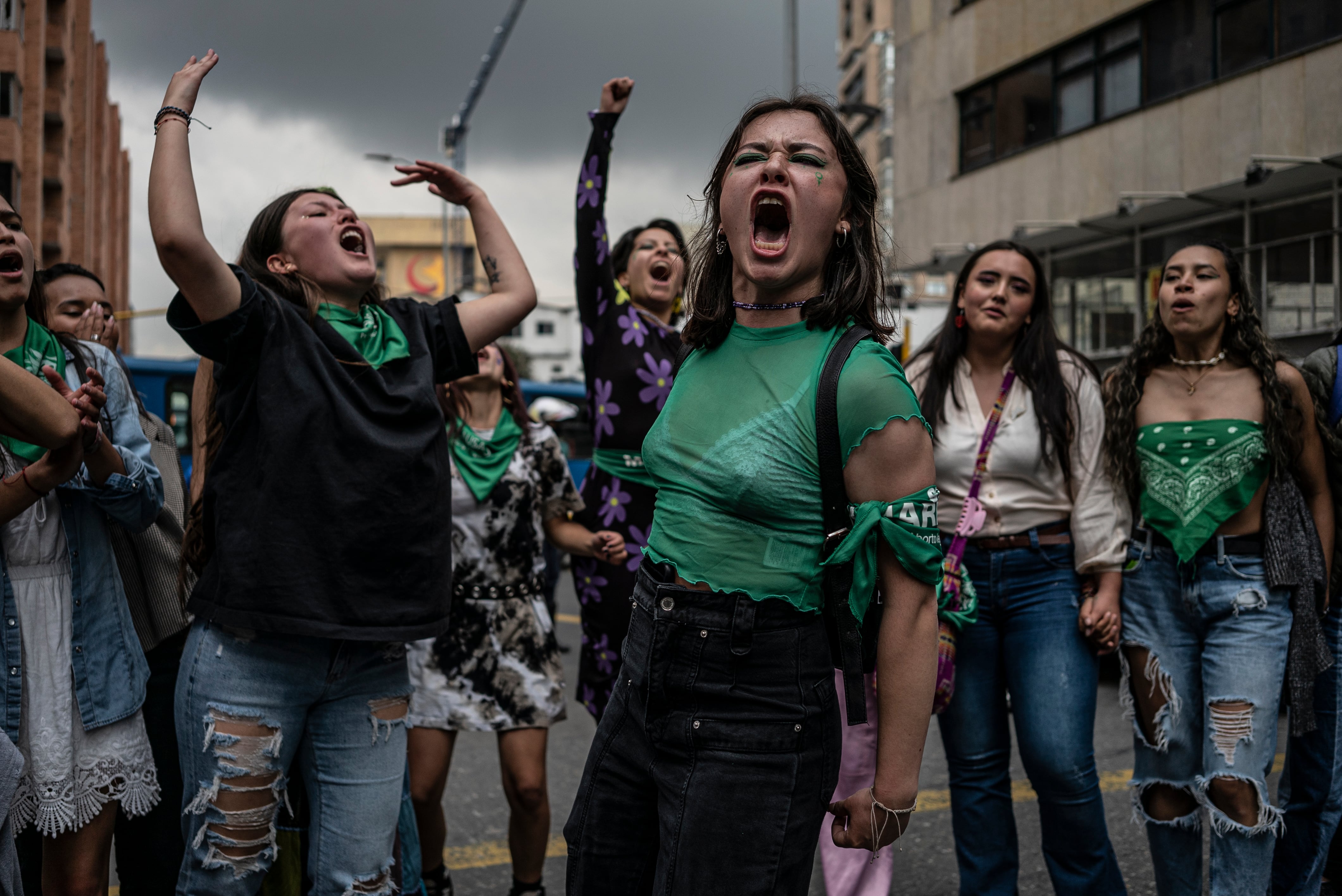 Por y para todas las mujeres: un llamado urgente a la acción