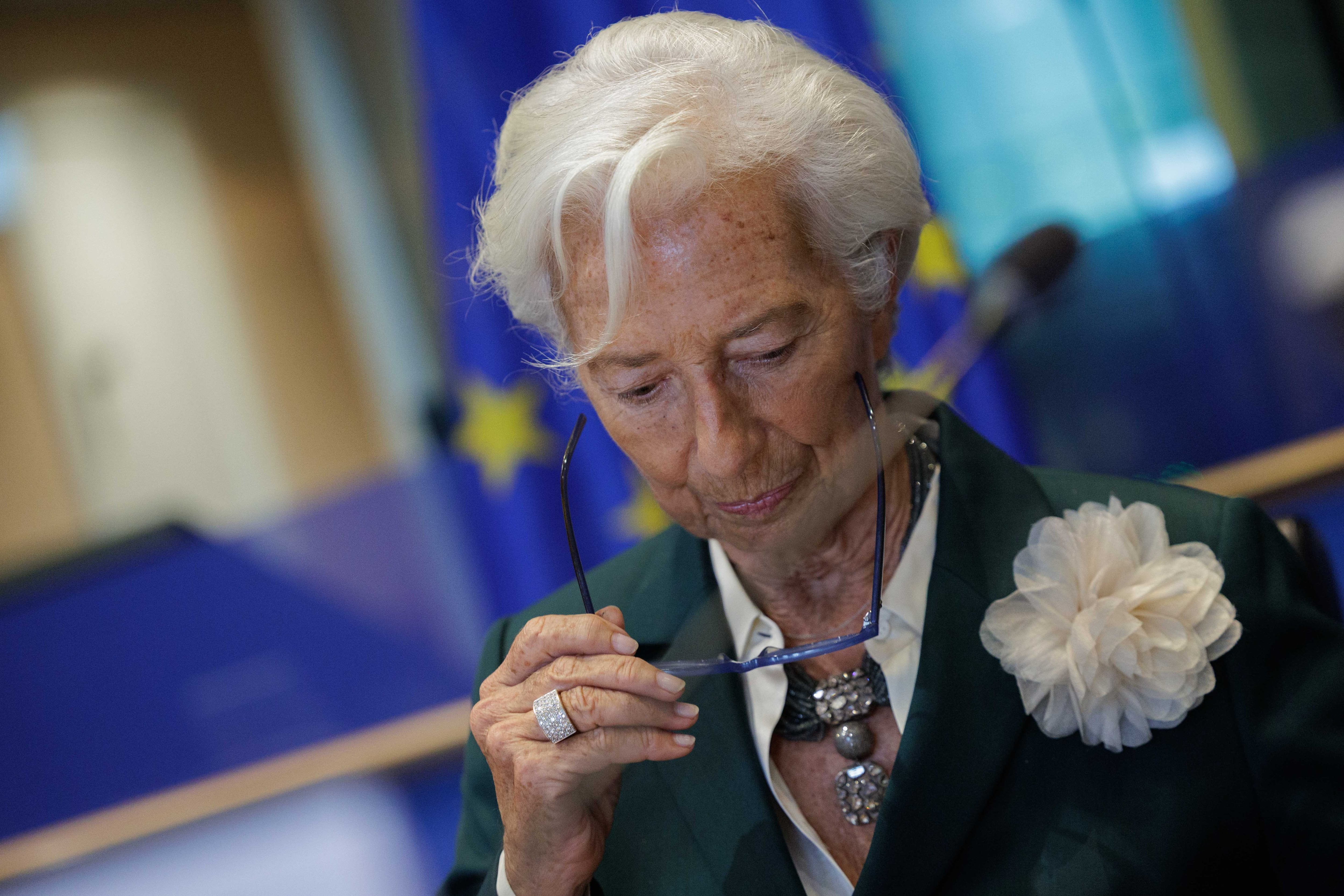 Lagarde asegura que la subida de los precios de la energía no está provocando un aumento de salarios