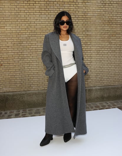 Kylie Jenner a su llegada al desfile de Loewe en París en otoño de 2022. 