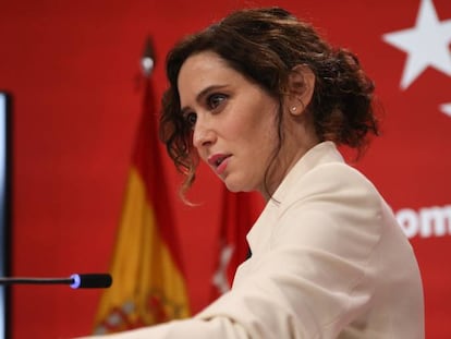 La presidenta de la Comunidad de Madrid, Isabel Díaz Ayuso, hoy en su comparecencia pública.