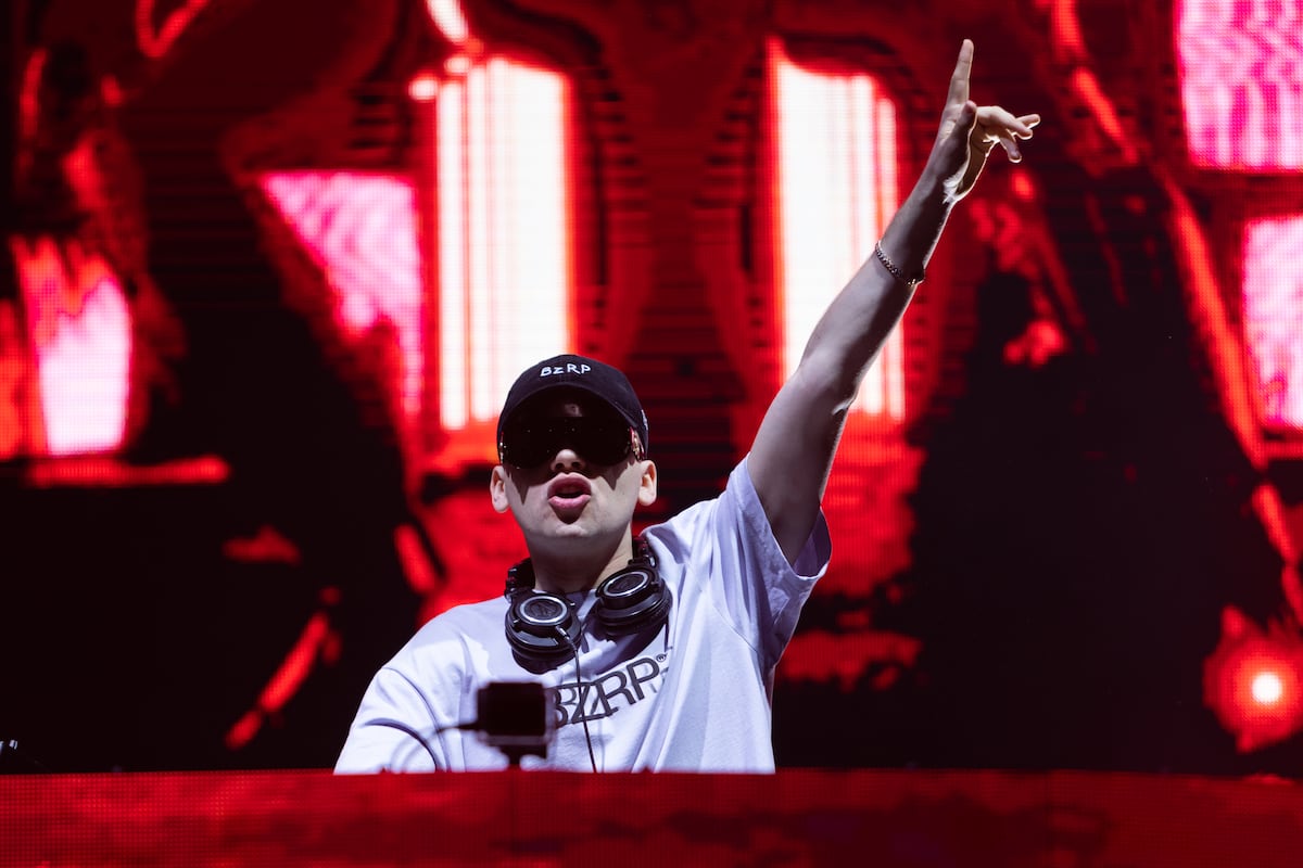 The rush of an hour inside Bizarrap’s hit machine | Culture | EL PAÍS ...
