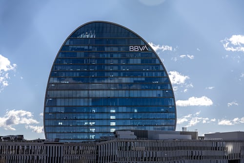 El BBVA empieza a ofrecer su servicio de compraventa y custodia de bitcoin y ether en España