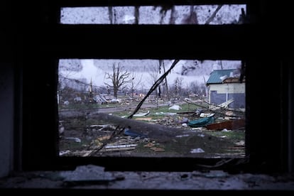 El paisaje desolador luego de las fuertes tormentas en Lakeview, Ohio, el 15 de marzo de 2024.