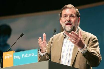 El presidente de PP, Mariano Rajoy, durante su intervención de hoy en Logroño.