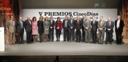 Foto de familia de la V Edición de los Premios Cinco Días a la Innovación Empresarial.