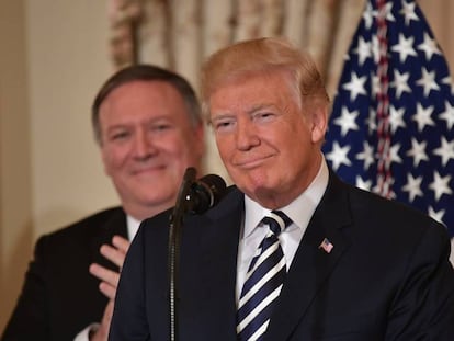 El presidente de EE UU, Donal Trump, junto al nuevo secretario de Estado, Mike Pompeo, en Washington, el pasado 2 de mayo. 