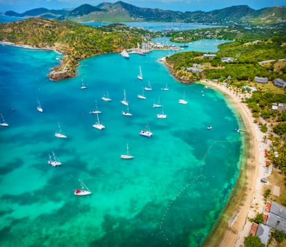 Panormica del English Harbour, un puerto natural en la isla de Antigua.