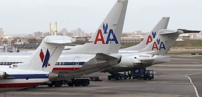 Aviones de American Airlines en el aeropuerto de LaGuardia de Nueva York.