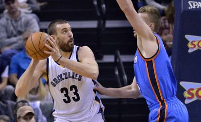 Marc Gasol, ante Domantas Sabonis.